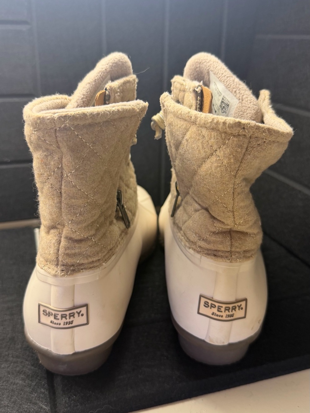 Sperry Women's Quilted Light Beige Winter Duck Boots